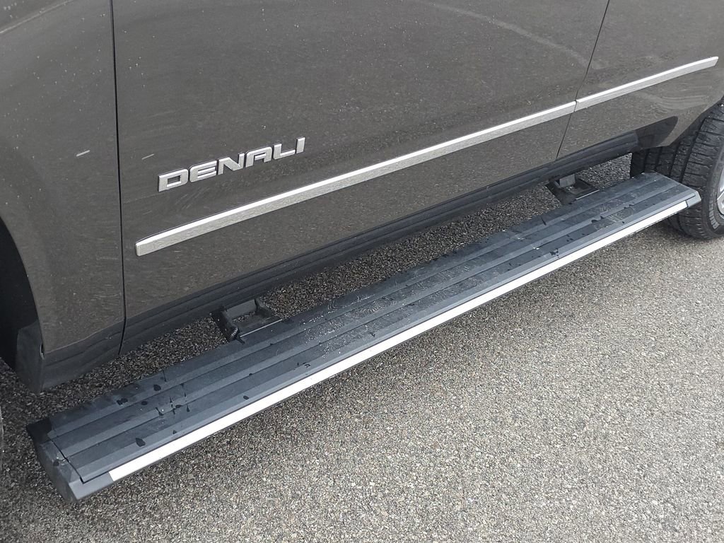 Used 2019 GMC Yukon Denali w/ Denali Ultimate Package image 6