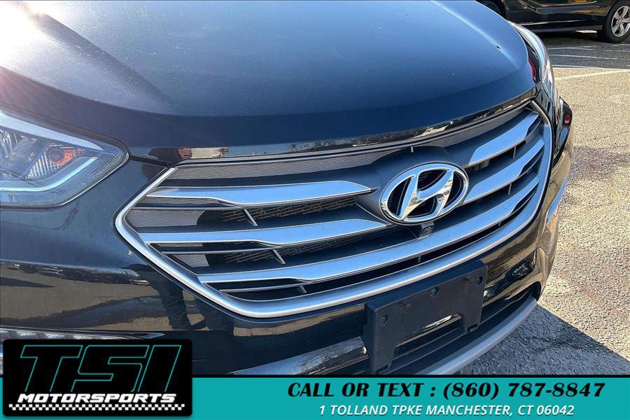 Used 2018 Hyundai Santa Fe Sport w/ 2.4L Tech Package 04 AWD/4WD image 29