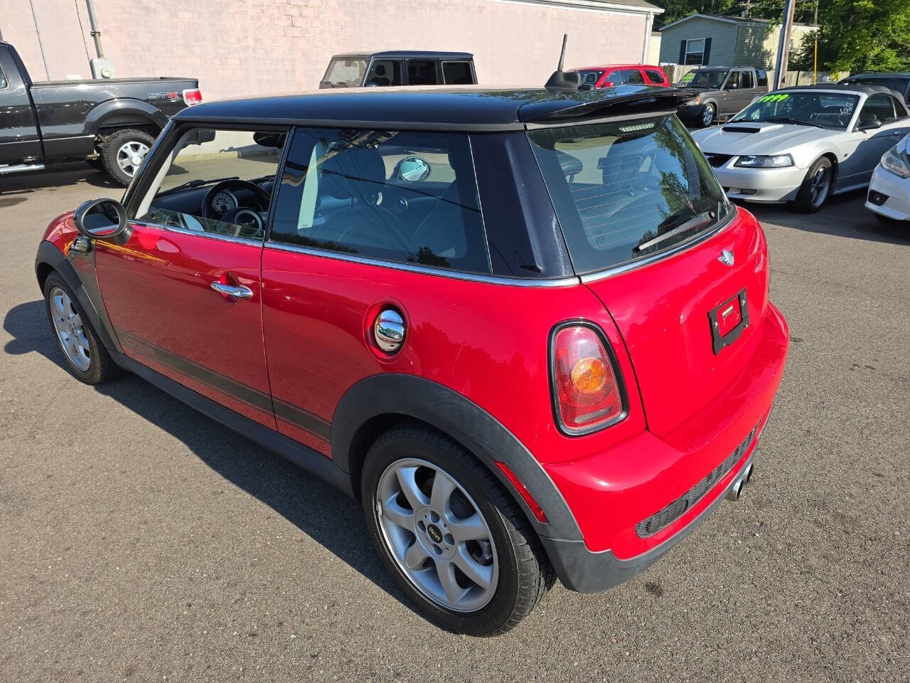 Used 2010 MINI Cooper S image 4