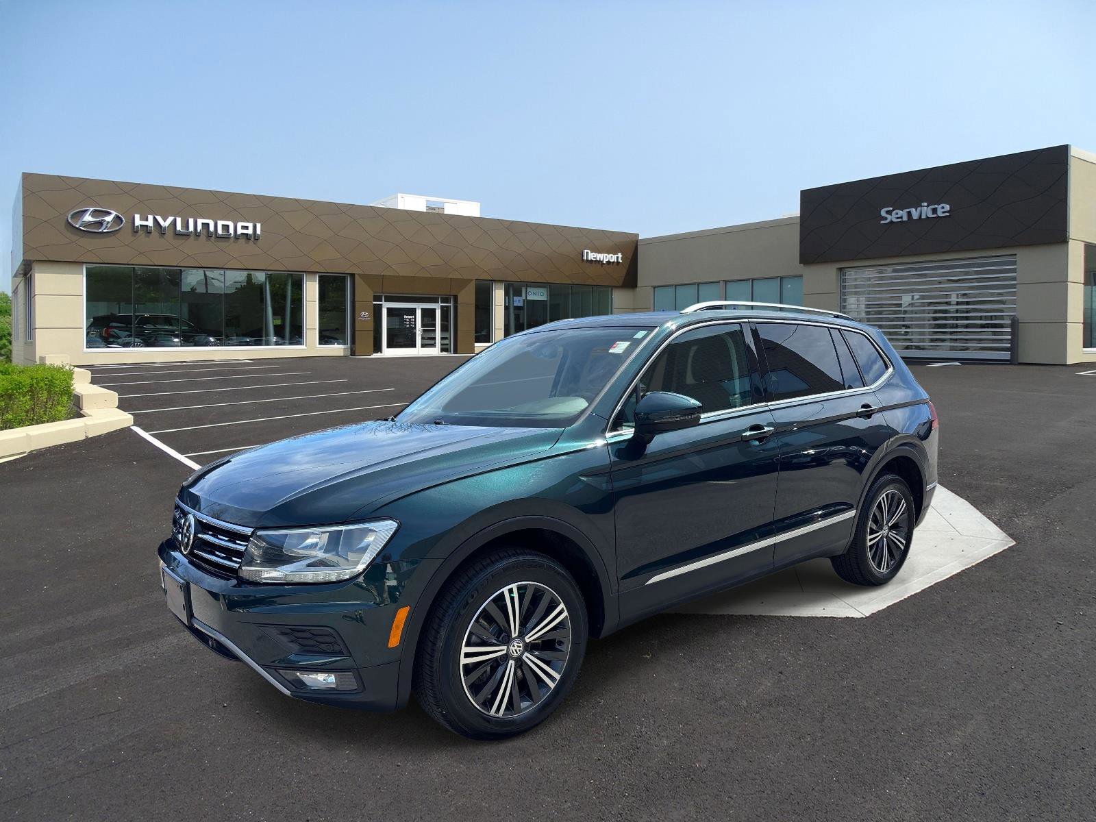 Used 2019 Volkswagen Tiguan SEL AWD/4WD image 1
