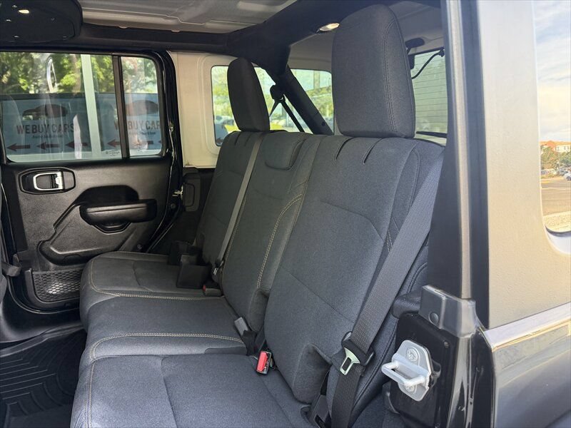 Used 2026 Jeep Wrangler Unlimited Sport AWD/4WD image 14