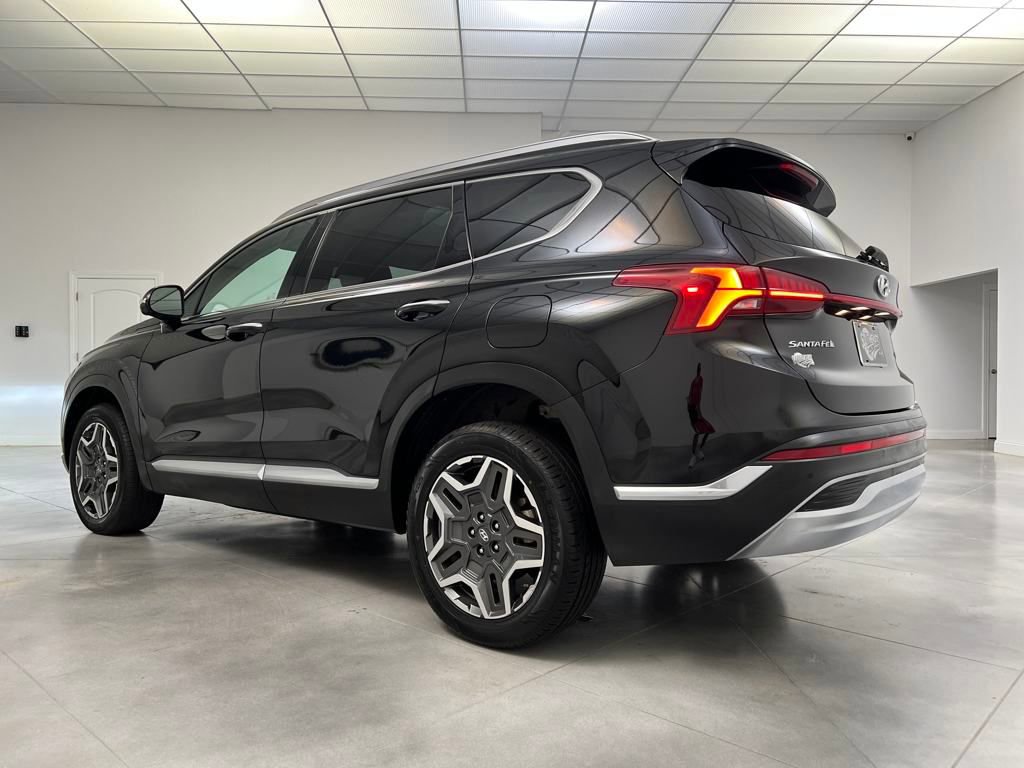 Used 2023 Hyundai Santa Fe SEL Premium image 5
