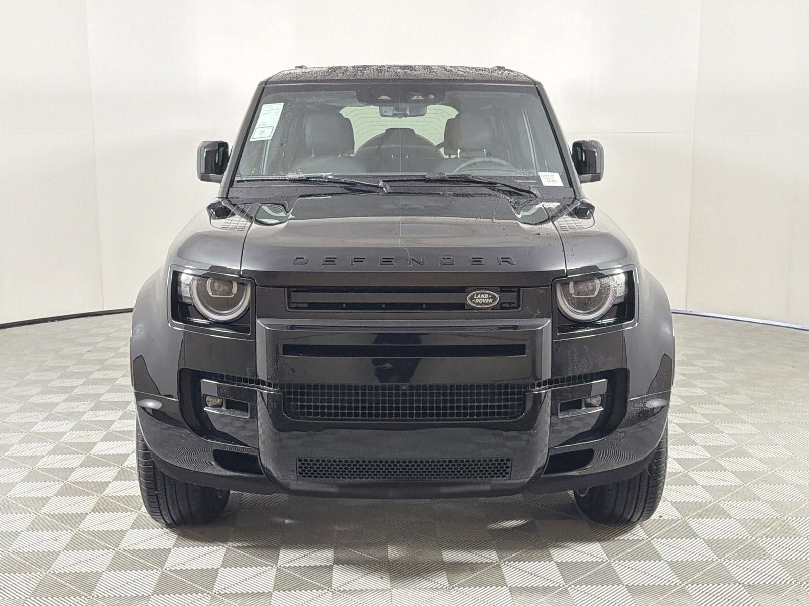 New 2026 Land Rover Defender 110 X-Dynamic SE image 8