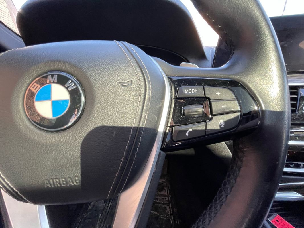 Used 2018 BMW 530i xDrive image 14