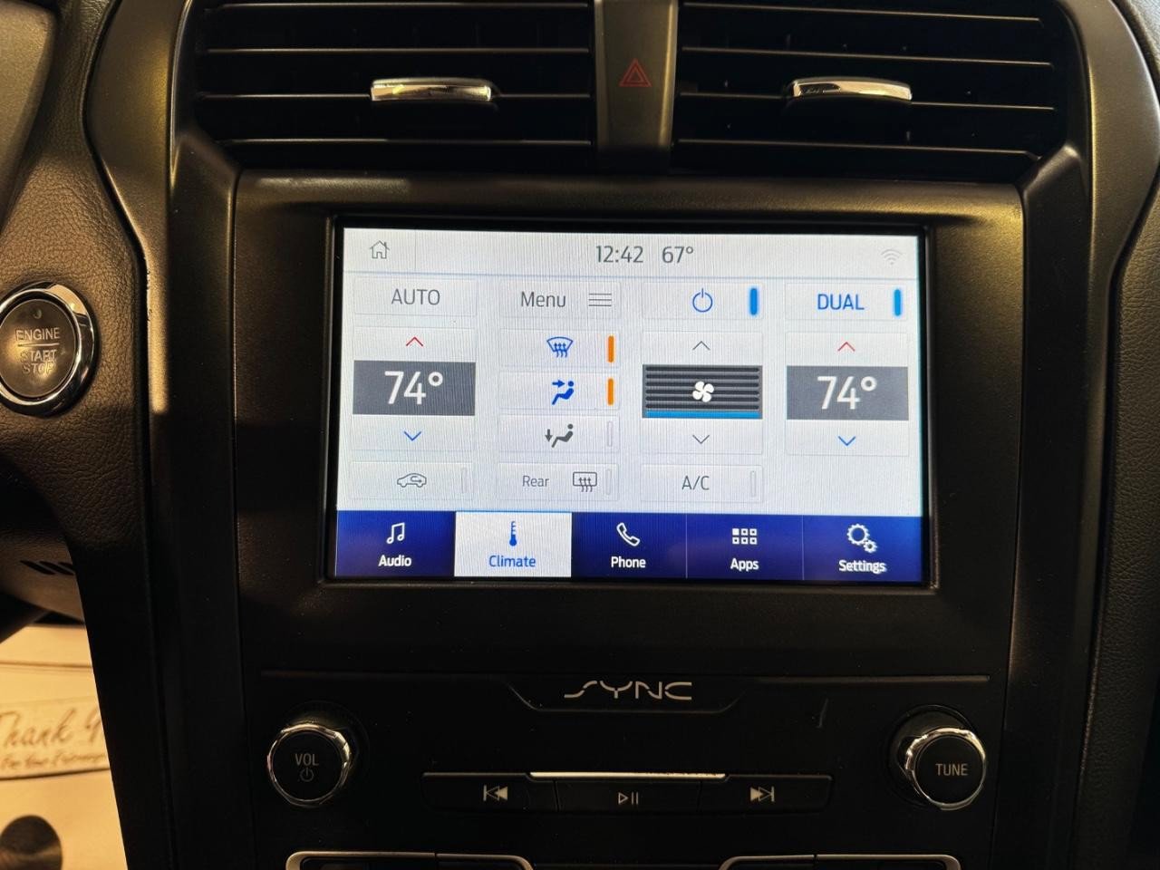 Used 2019 Ford Fusion SE w/ Equipment Group 151A FWD image 19