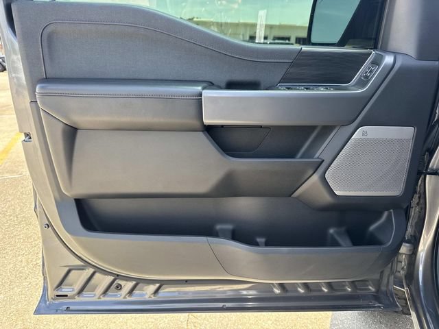 Used 2025 Ford F150 Lariat w/ Equipment Group 501A Mid AWD/4WD image 26