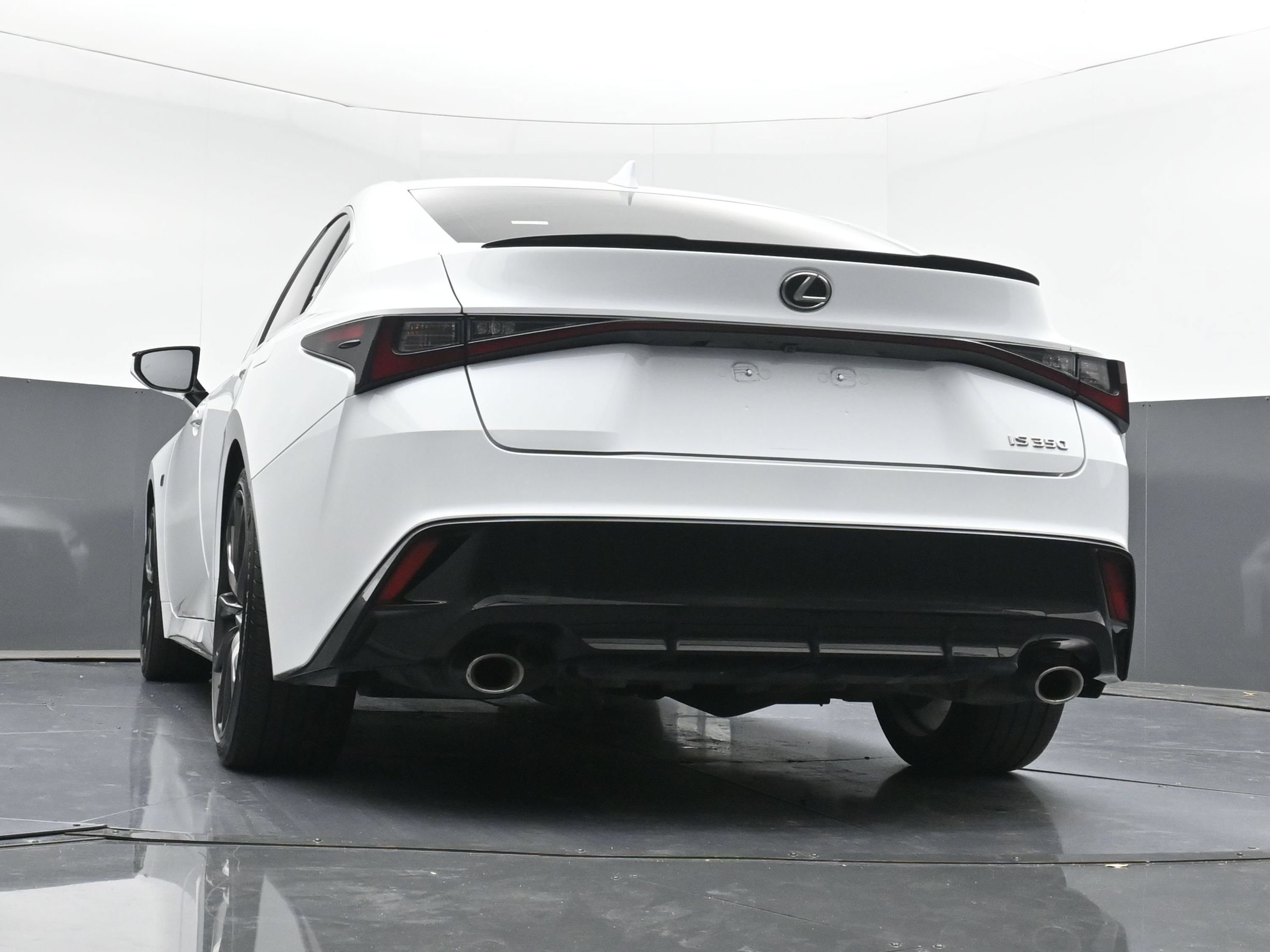 Used 2024 Lexus IS 350 F Sport RWD image 30