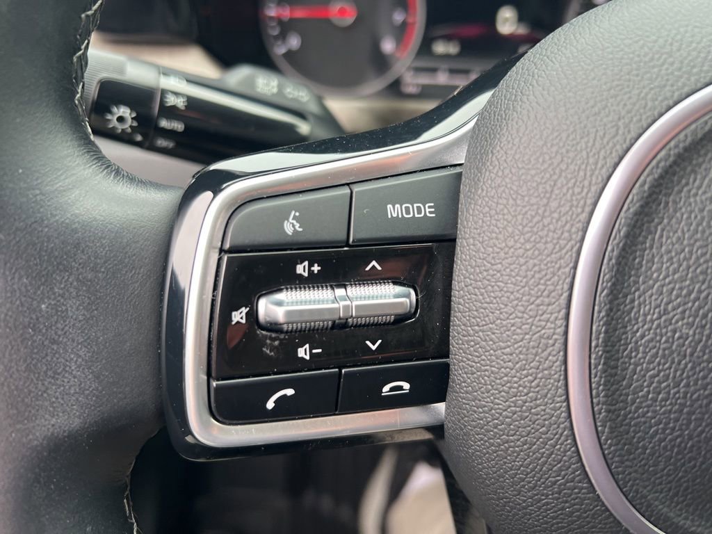 Certified 2023 Kia Sorento S image 60