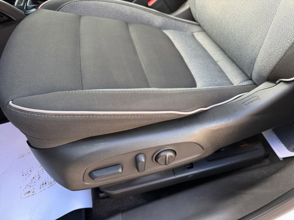 Used 2023 Chevrolet TrailBlazer LT w/ Convenience Package image 14