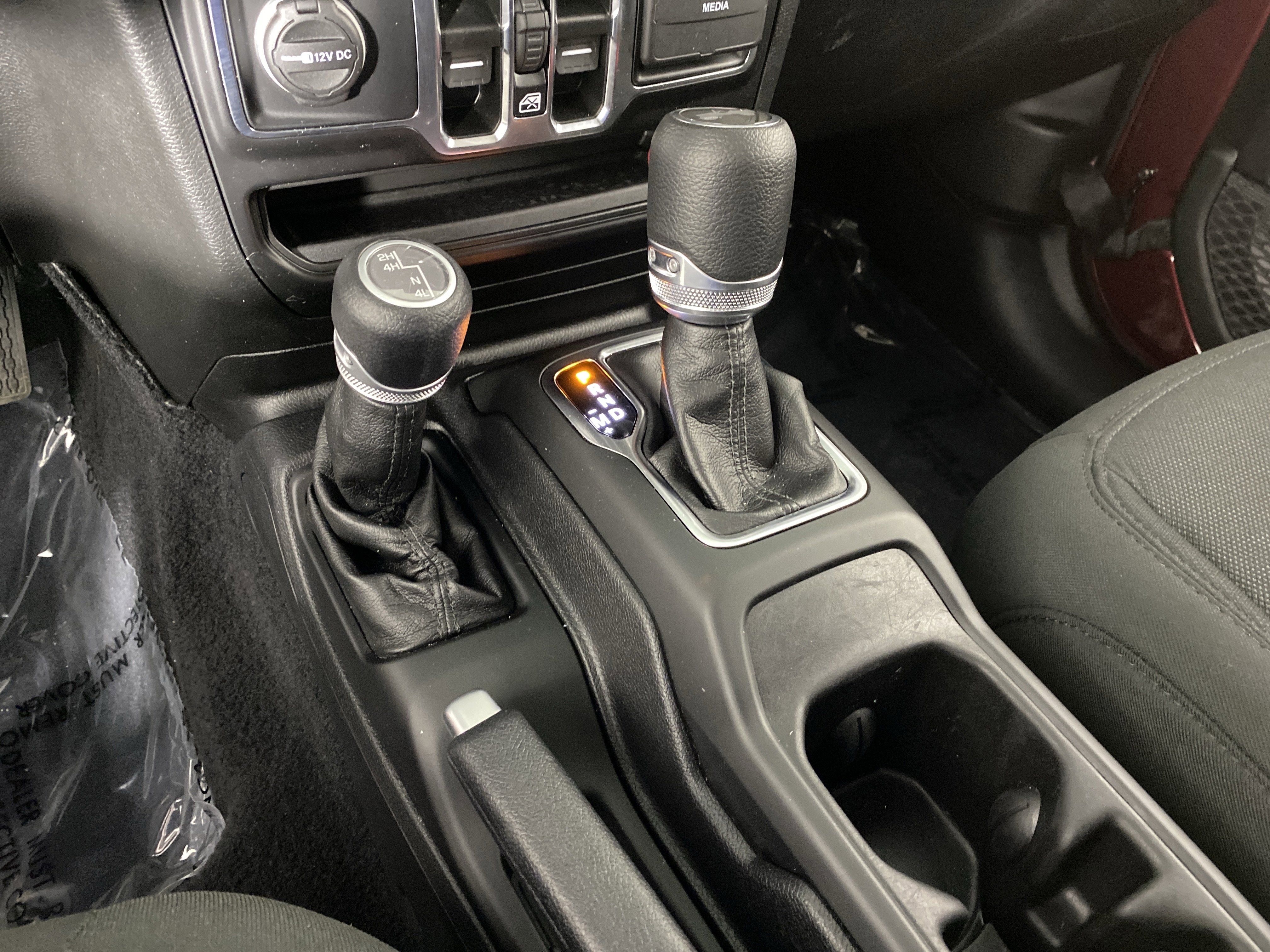 Used 2021 Jeep Wrangler Unlimited Sport AWD/4WD image 29