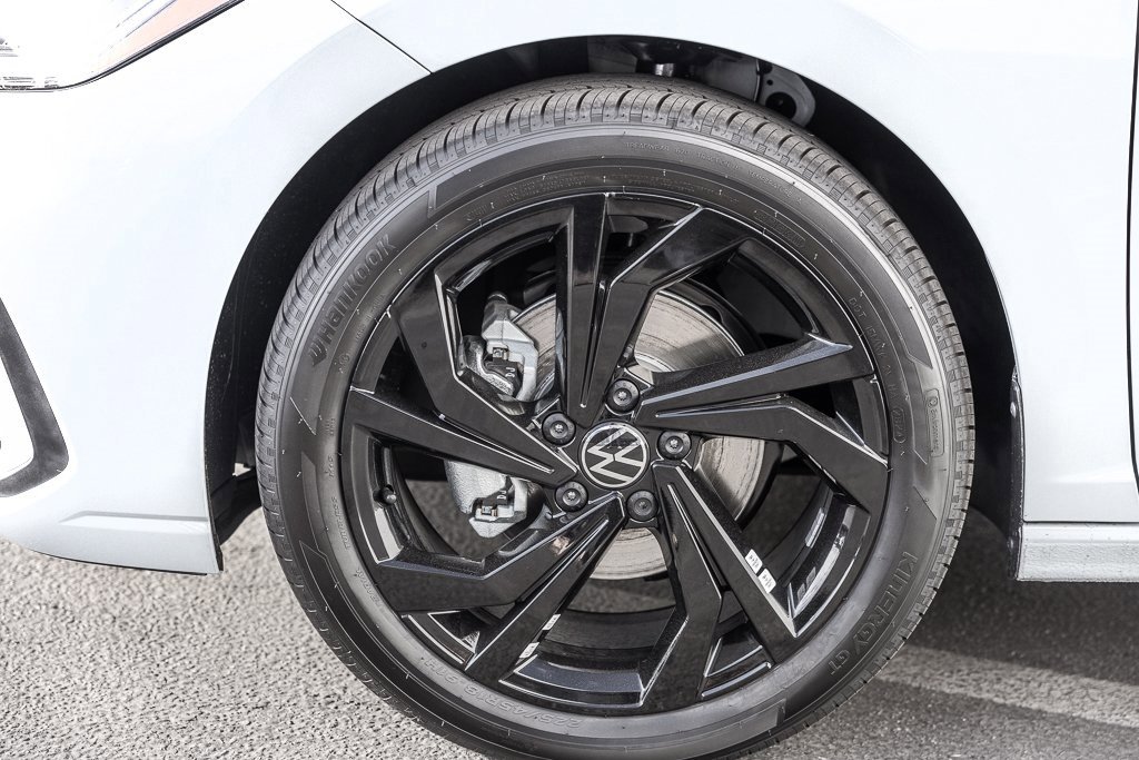 New 2026 Volkswagen Jetta SE image 5