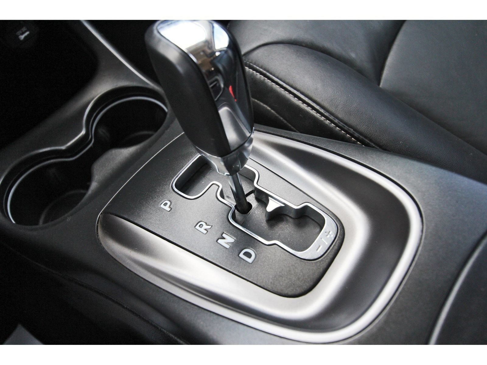 Used 2019 Dodge Journey Crossroad w/ Nav & Sun Group FWD image 29