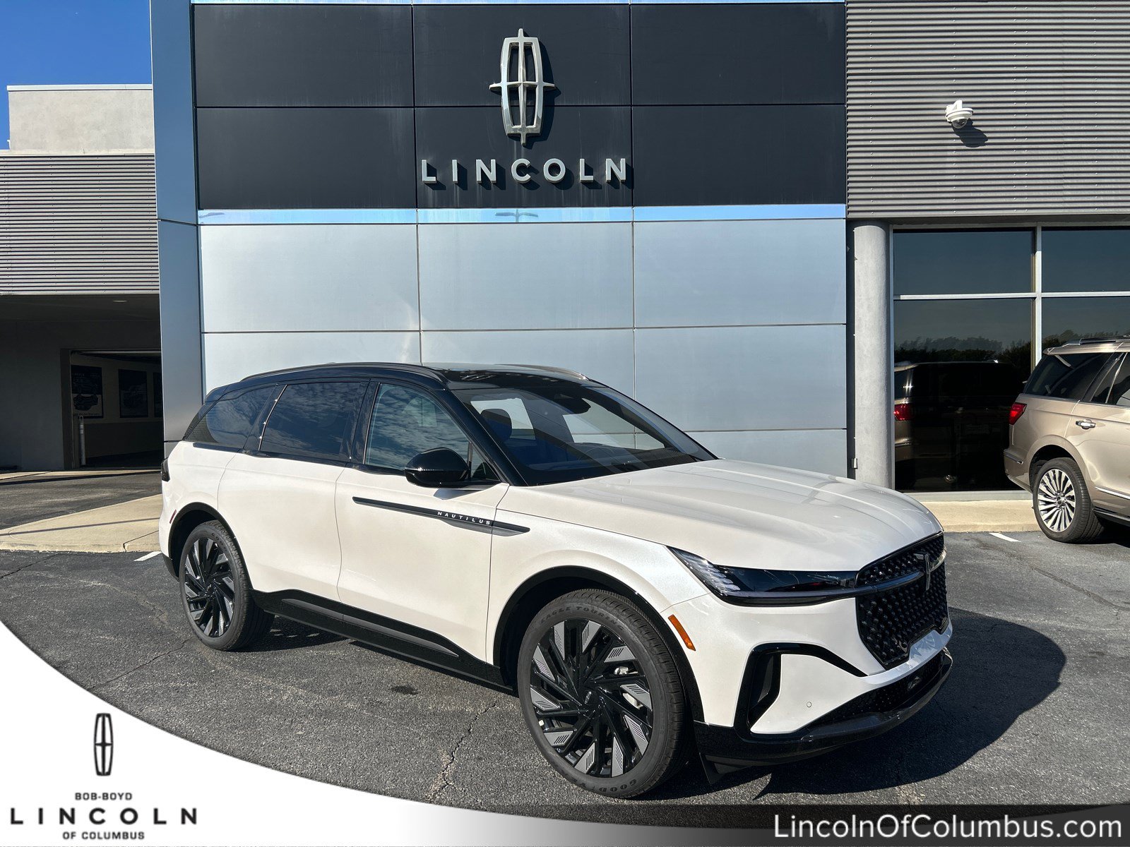 New 2026 Lincoln Nautilus Reserve w/ Jet Appearance Package