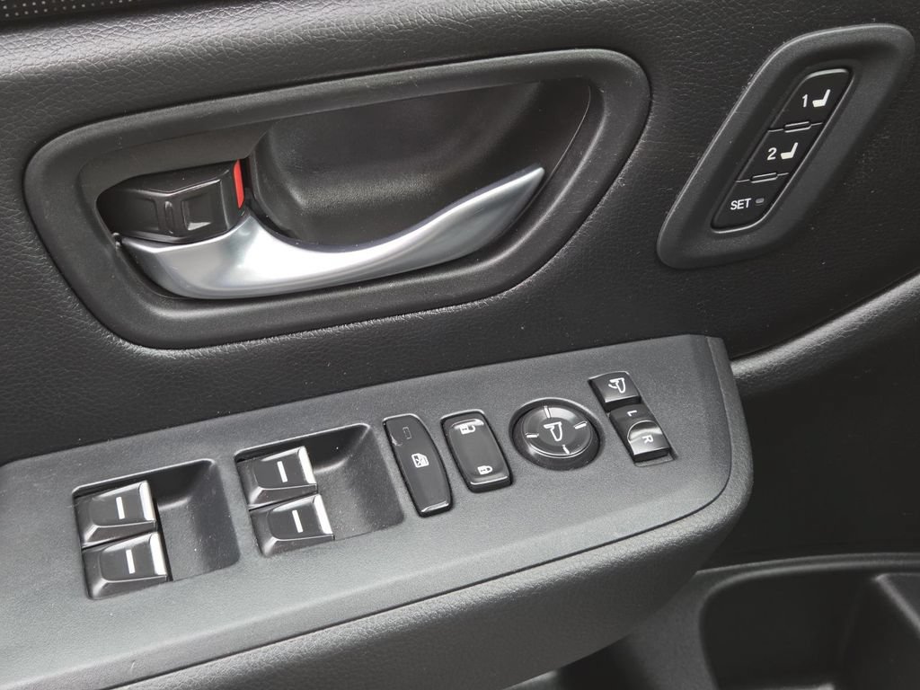 Used 2024 Honda Pilot Elite image 30