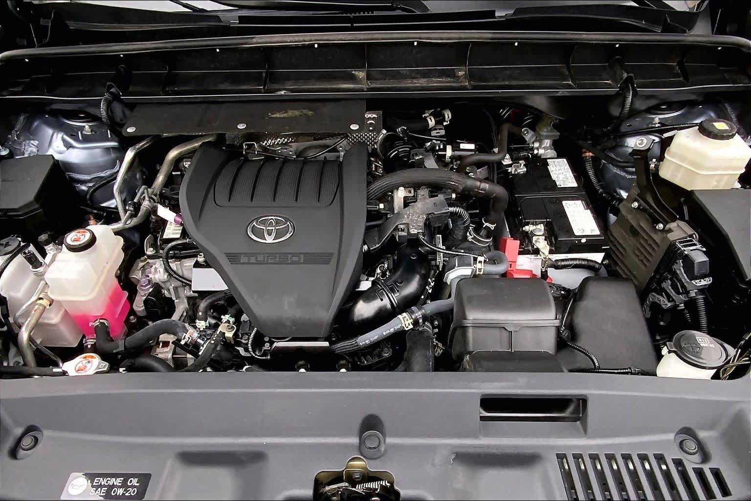 Used 2023 Toyota Highlander XLE FWD image 30