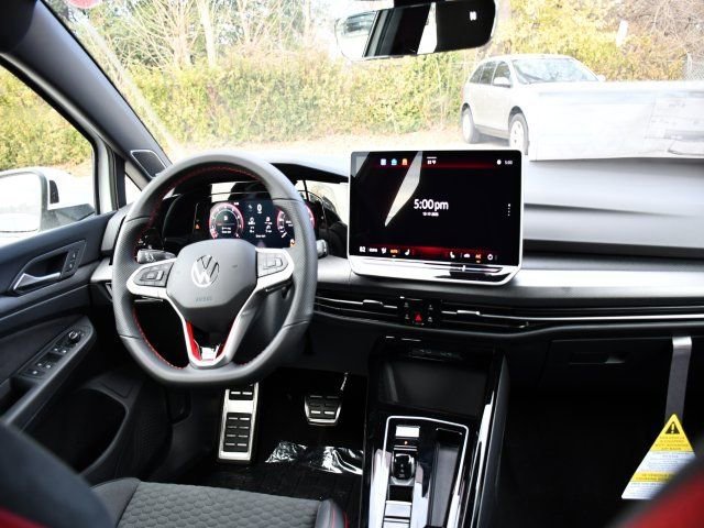 New 2026 Volkswagen GTI SE FWD image 20