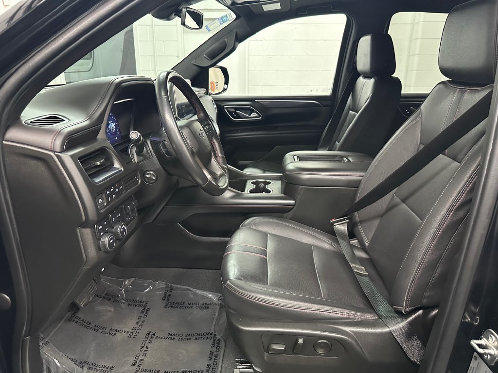 Used 2022 Chevrolet Tahoe RST w/ Luxury Package AWD/4WD image 18