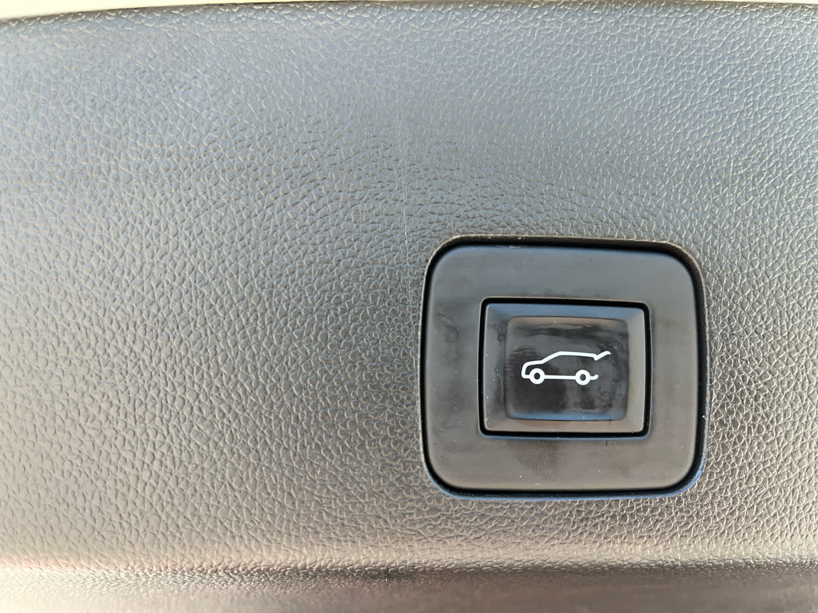 Used 2022 Buick Encore GX Essence w/ Experience Buick Package AWD/4WD image 27