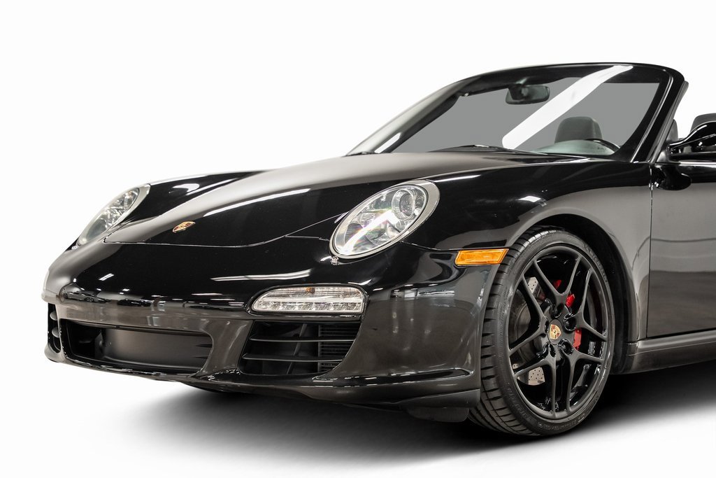 Used 2009 Porsche 911 Carrera S image 9