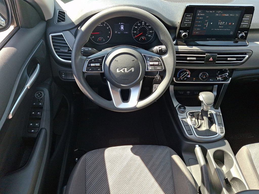 Certified 2022 Kia Seltos LX AWD/4WD image 14