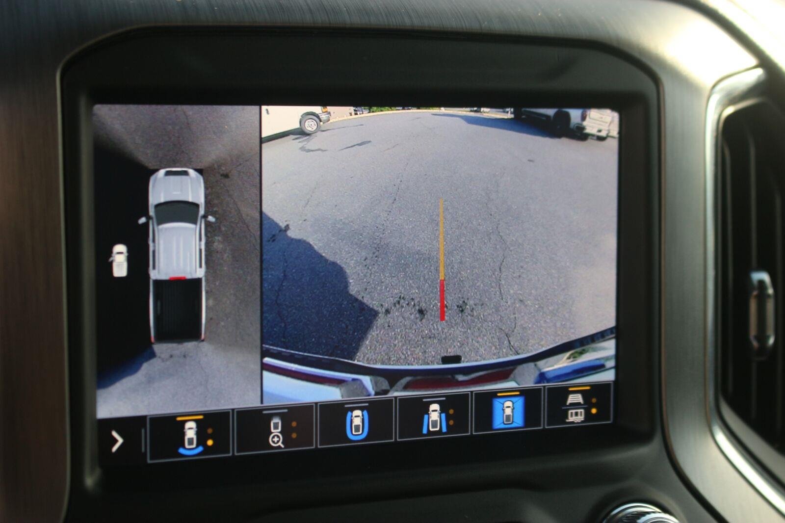 Used 2022 GMC Sierra 2500 Denali AWD/4WD image 24