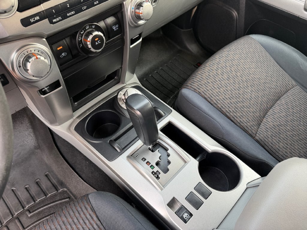 Used 2013 Toyota 4Runner SR5 w/ Convenience Pkg AWD/4WD image 19