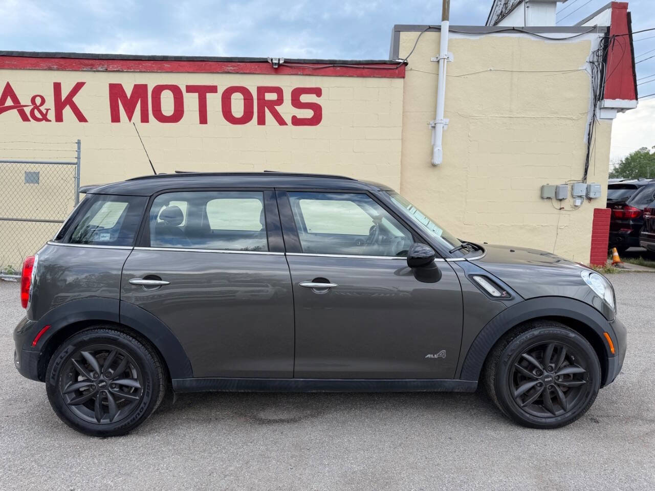 Used 2012 MINI Cooper Countryman S AWD/4WD image 9