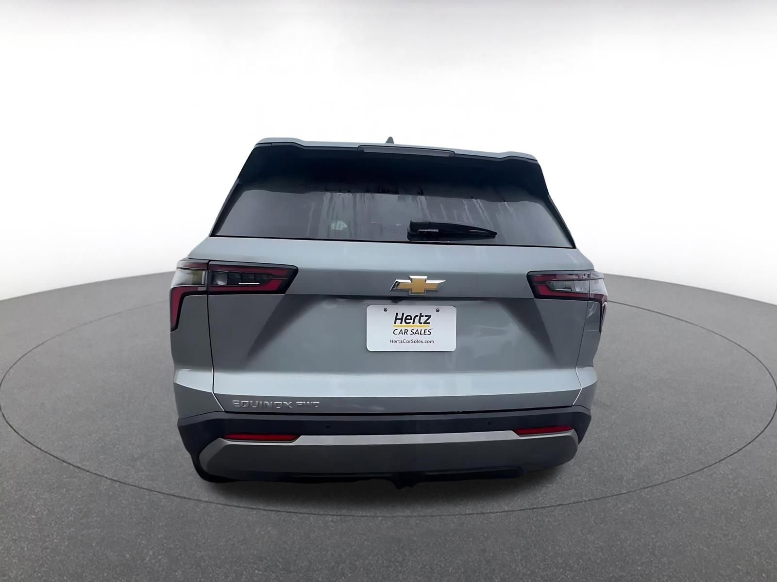 Used 2025 Chevrolet Equinox LT image 12