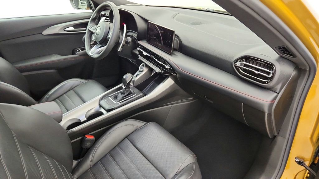 Used 2024 Dodge Hornet R/T Plus w/ R/T Blacktop Package image 25