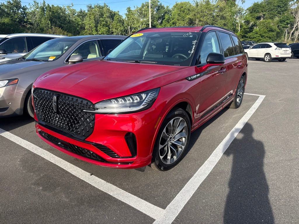 Certified 2025 Lincoln Aviator 2WD w/ Jet Appearance Package image 2