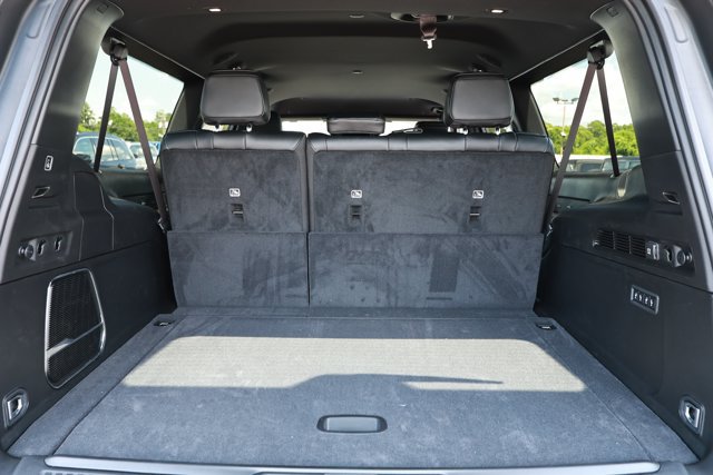 New 2026 Jeep Grand Wagoneer L Limited w/ 8-Passenger Seating Package AWD/4WD image 10
