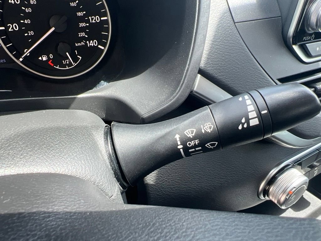 Used 2022 Nissan Altima 2.5 SV FWD image 38
