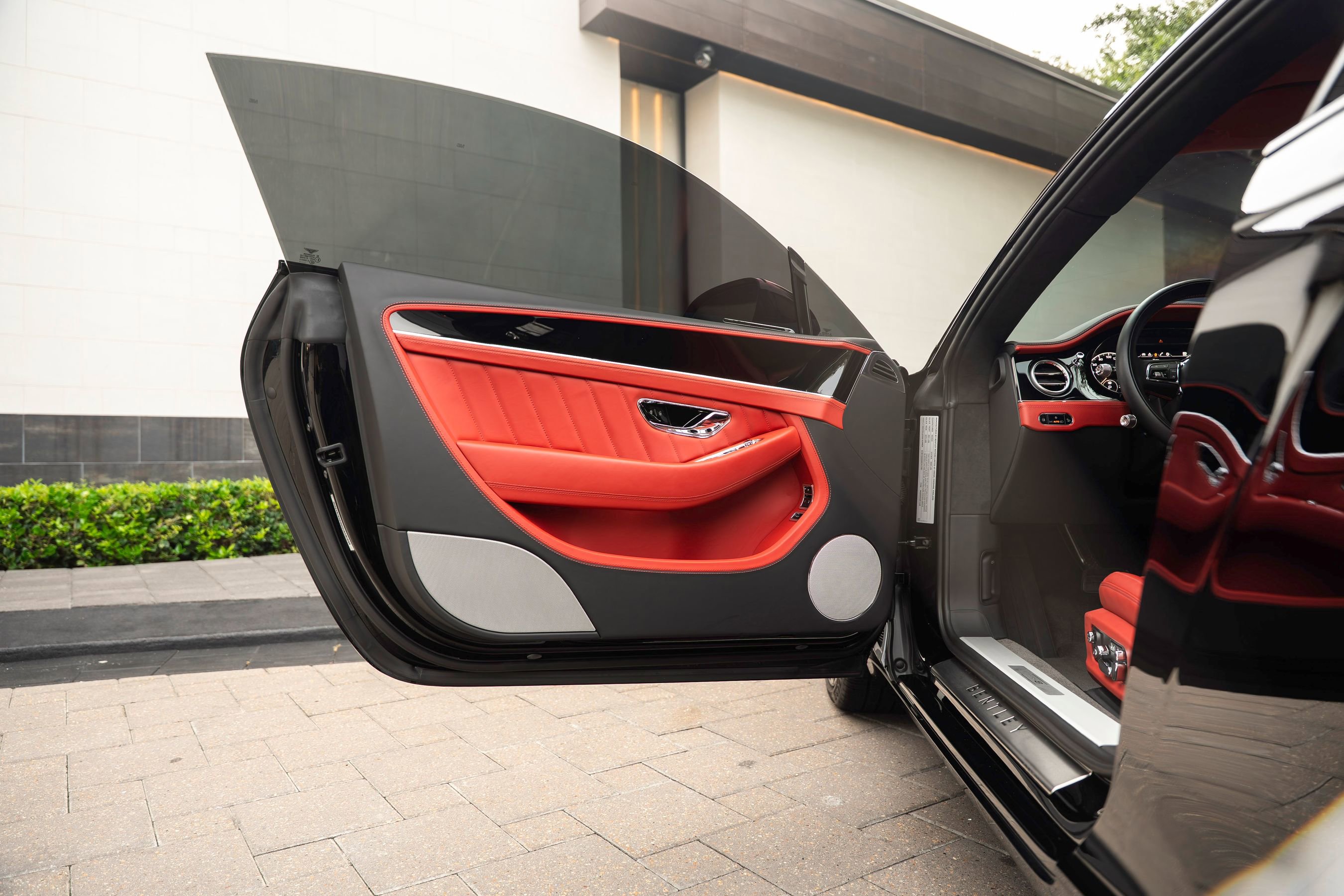 Used 2024 Bentley Continental GT AWD/4WD image 7