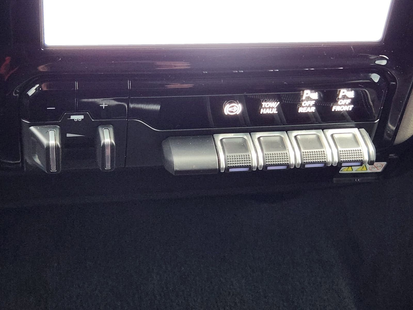 Used 2024 RAM 2500 Laramie image 27