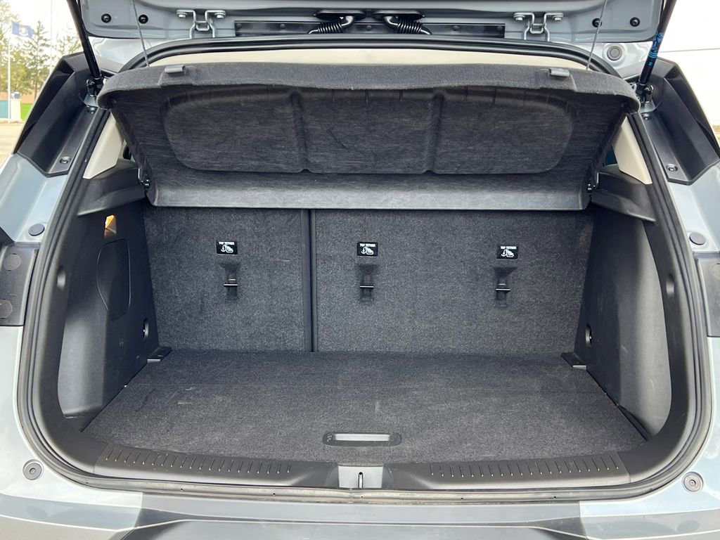 Certified 2023 Buick Encore GX Preferred w/ Cold Weather Comfort Package image 35