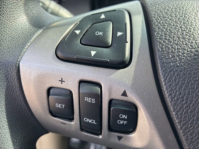 Used 2014 Ford Taurus SE image 27