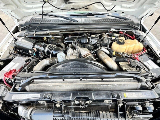 Used 2009 Ford F550 2WD Regular Cab Super Duty image 23