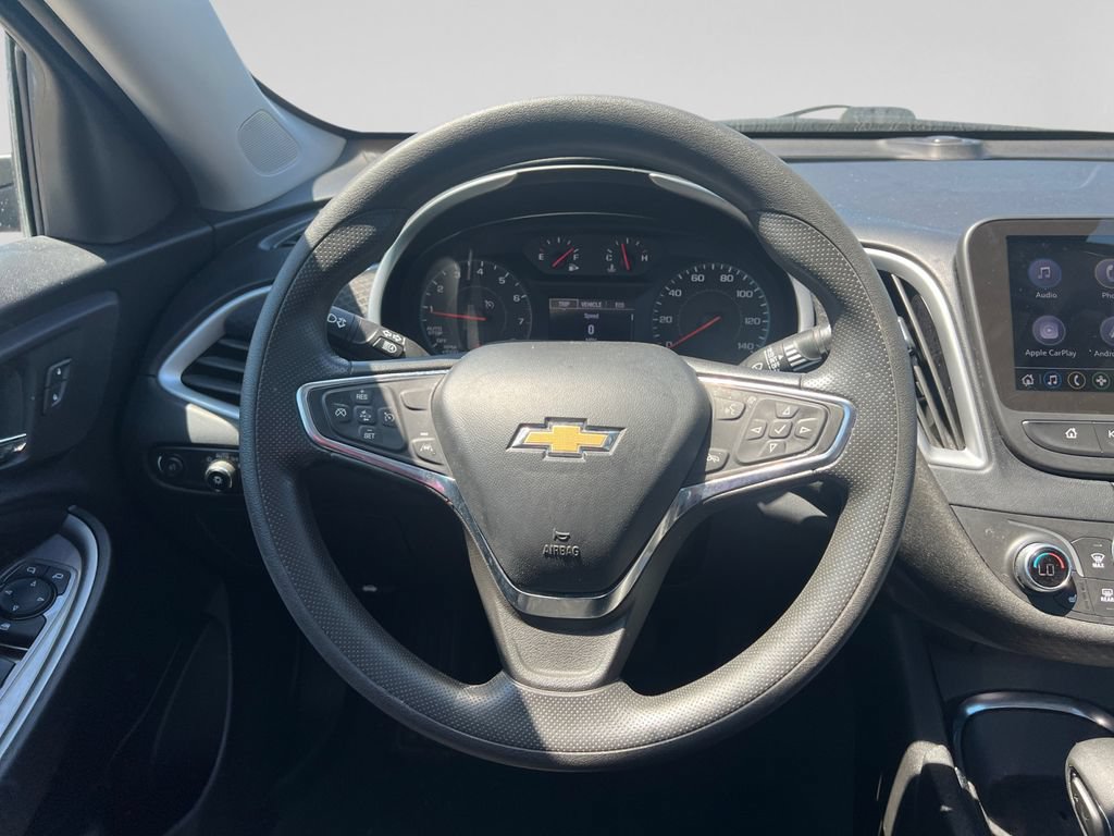 Used 2024 Chevrolet Malibu LT FWD image 15