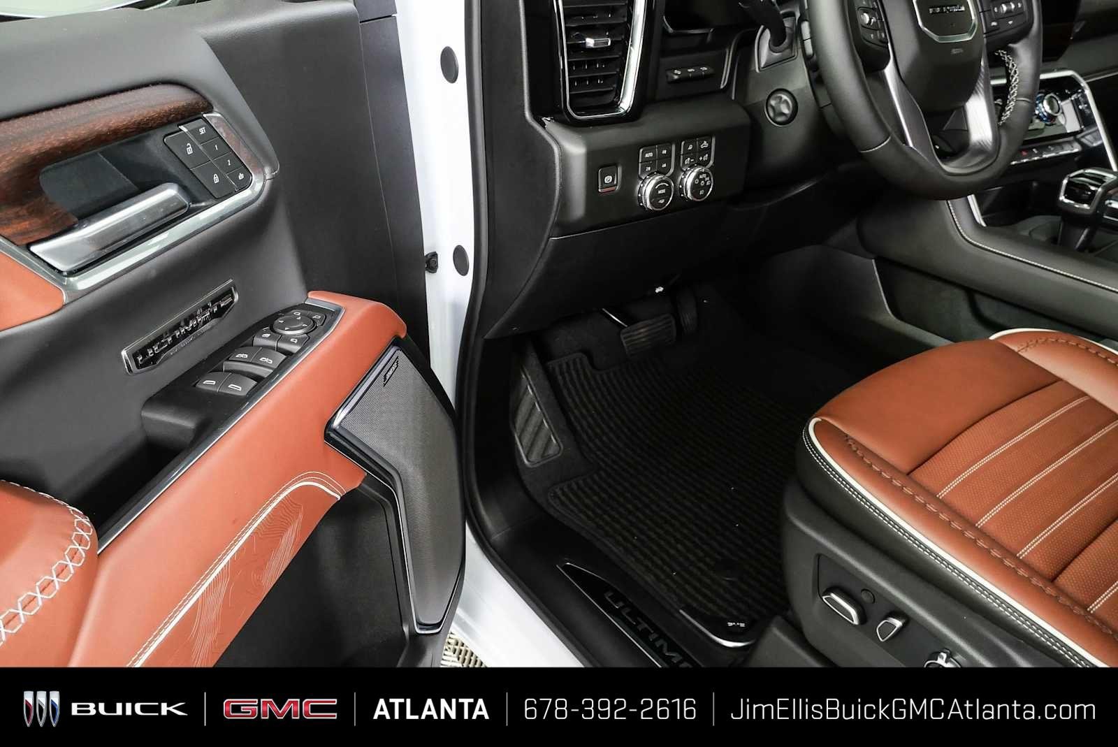 New 2026 GMC Sierra 1500 Denali Ultimate AWD/4WD image 9