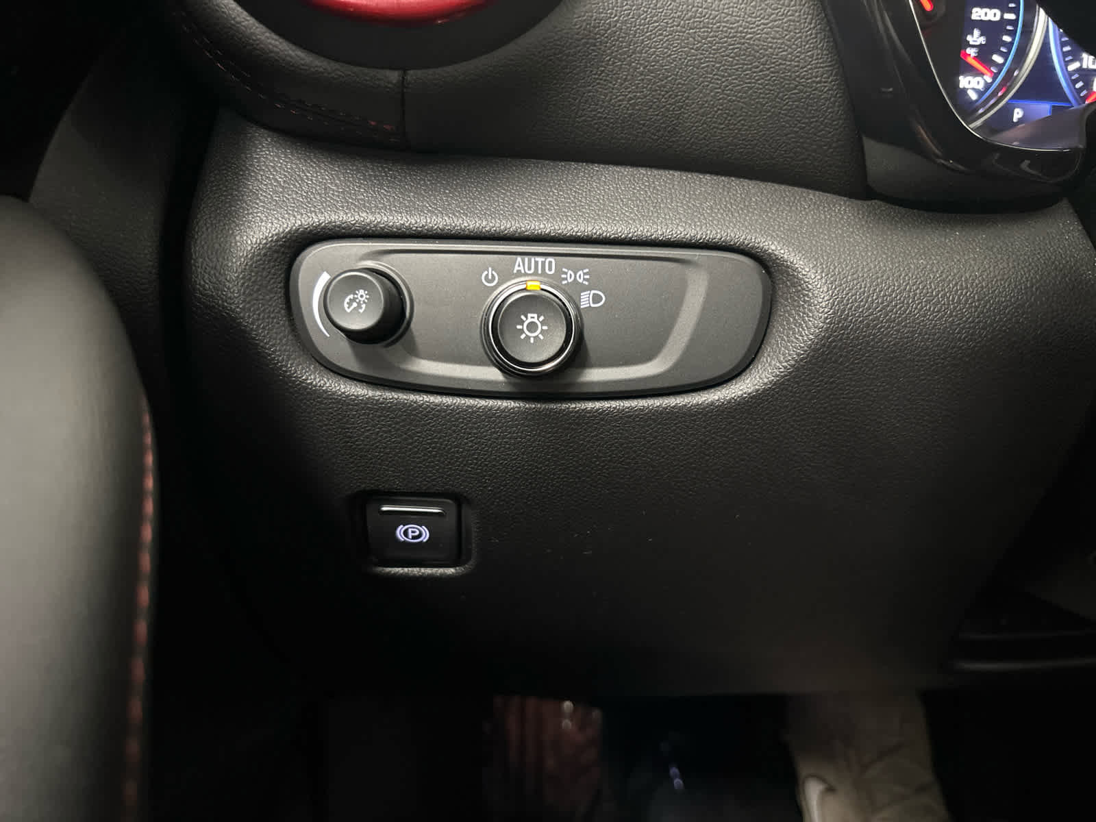 Used 2023 Chevrolet Blazer RS w/ Driver Confidence II Package image 24