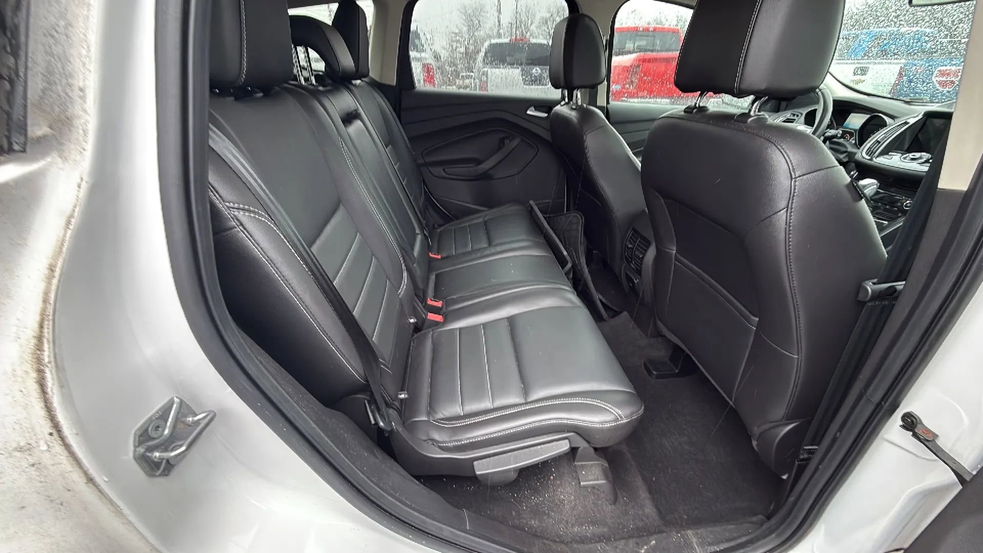 Used 2016 Ford Escape Titanium image 16