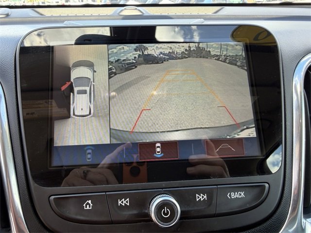 Used 2018 Chevrolet Equinox Premier image 23