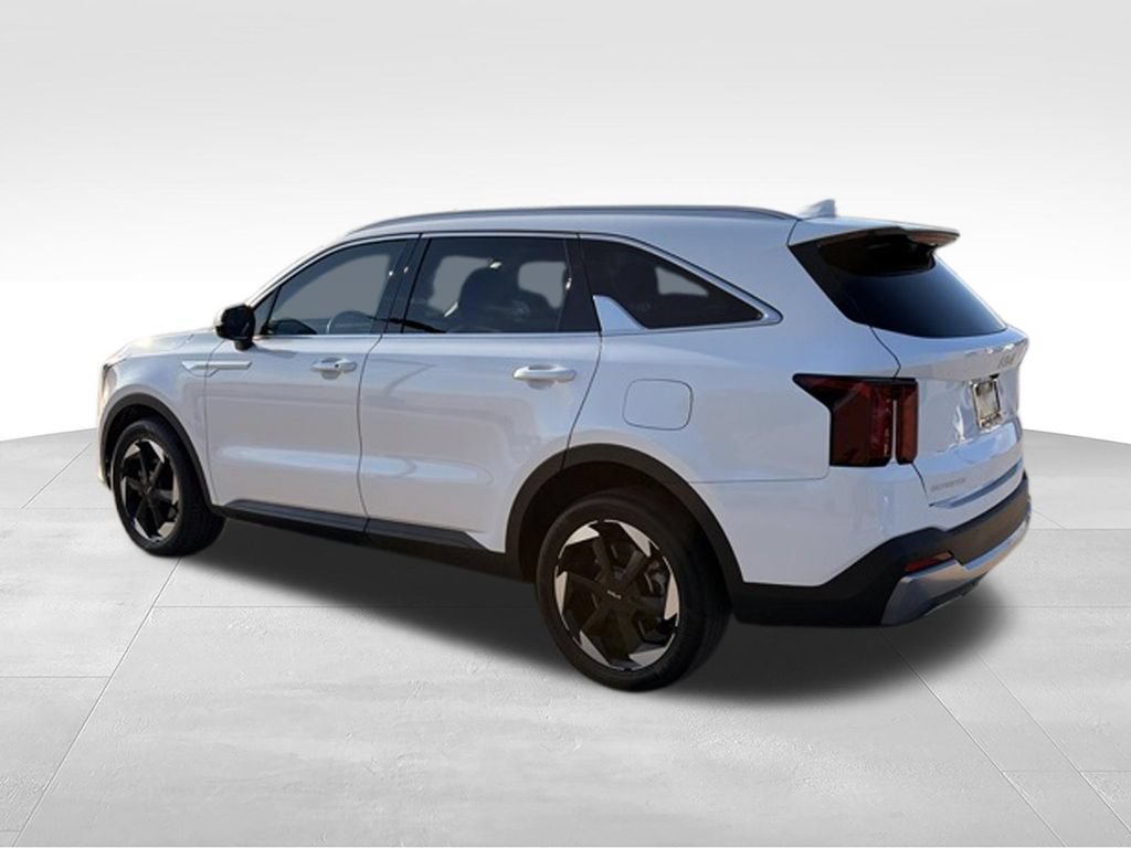 Used 2025 Kia Sorento S w/ Panoramic Sunroof Package FWD image 9