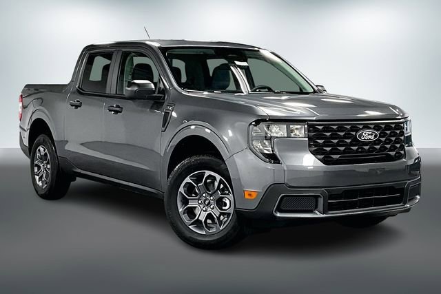 New 2025 Ford Maverick XLT w/ Equipment Group 301A