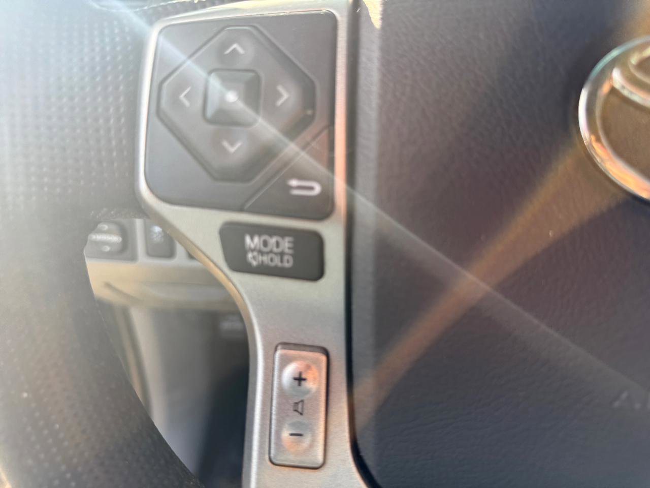 Used 2014 Toyota Tacoma PreRunner w/ TRD Sport Package image 15