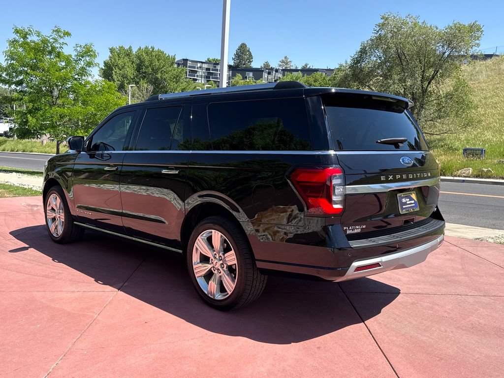 Used 2024 Ford Expedition Max Platinum AWD/4WD image 6