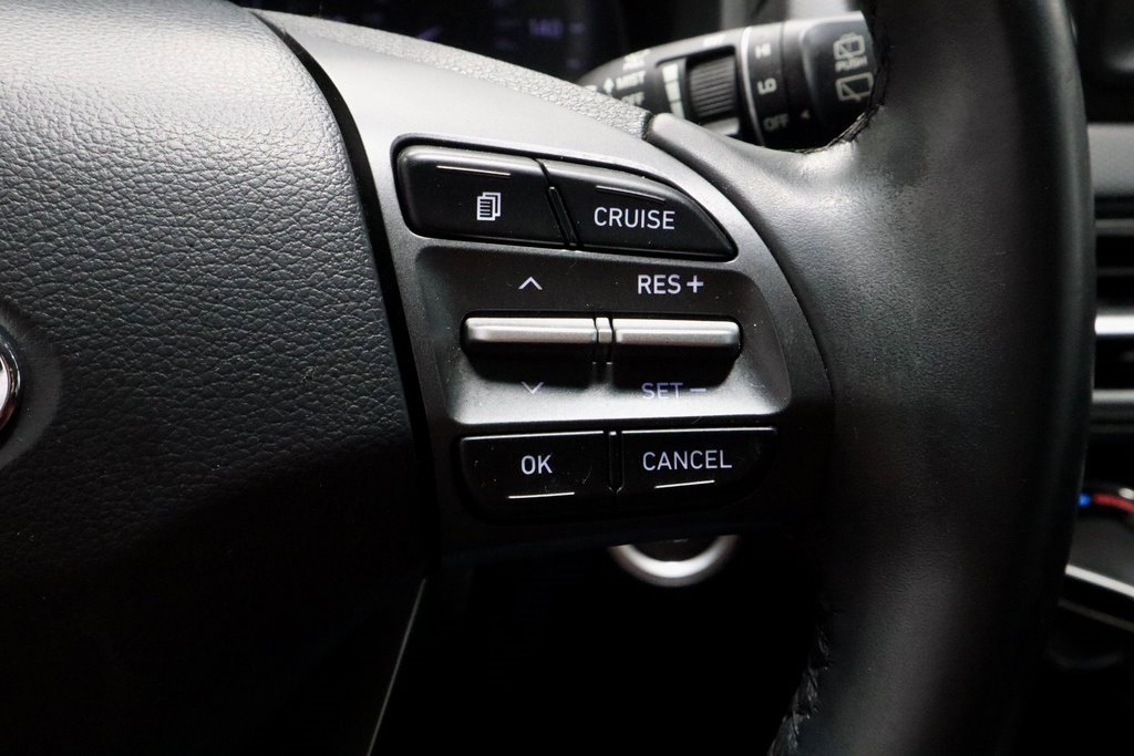 Used 2020 Hyundai Kona SEL w/ Cargo Package image 29