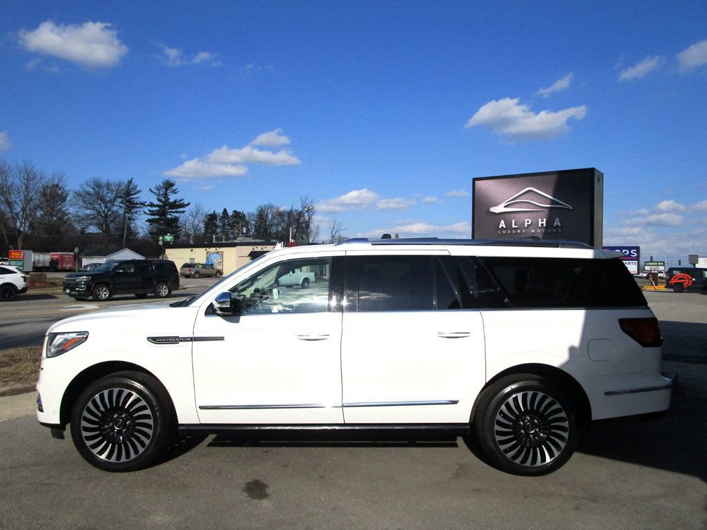 Used 2021 Lincoln Navigator L Black Label w/ Cargo Convenience Package image 12