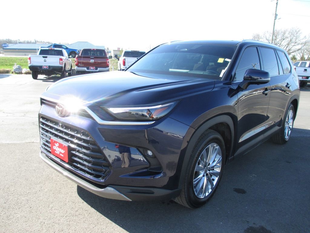 Used 2024 Toyota Grand Highlander Platinum image 9