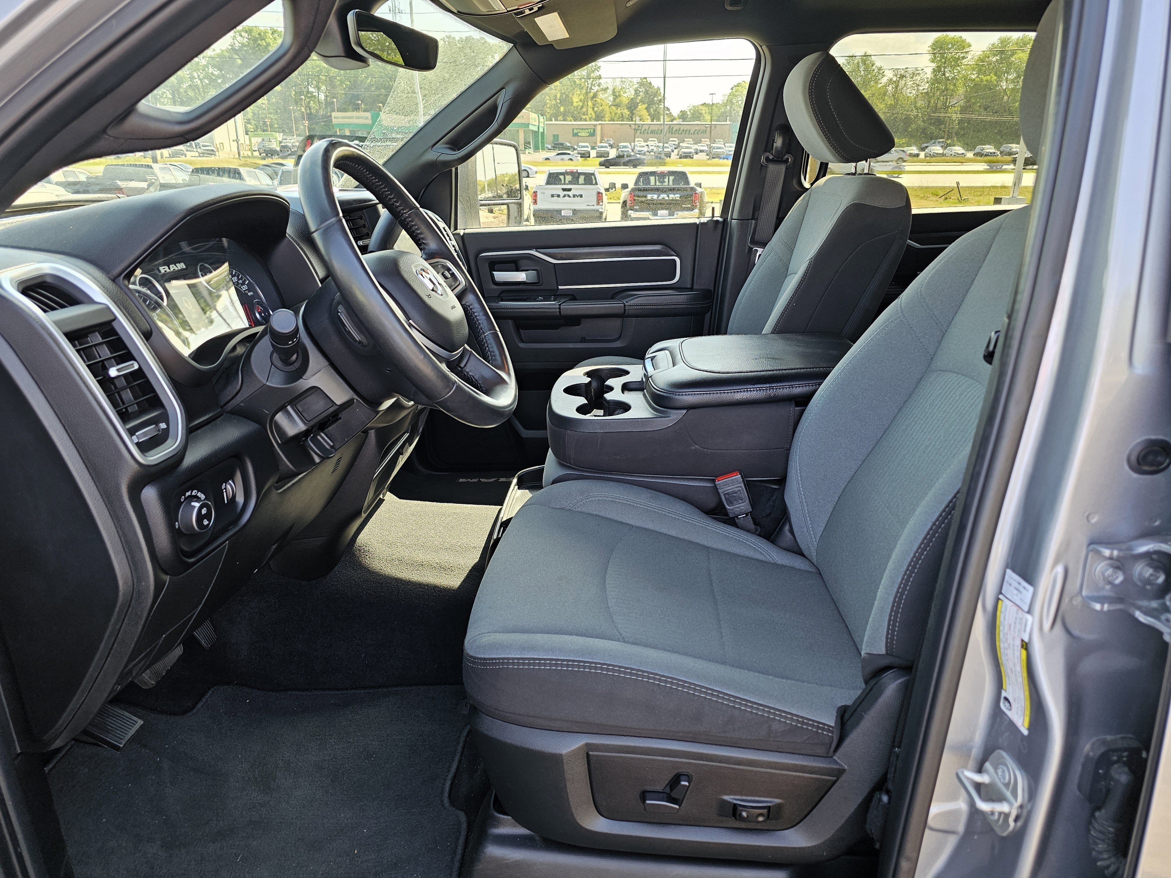 Used 2024 RAM 2500 Big Horn image 18